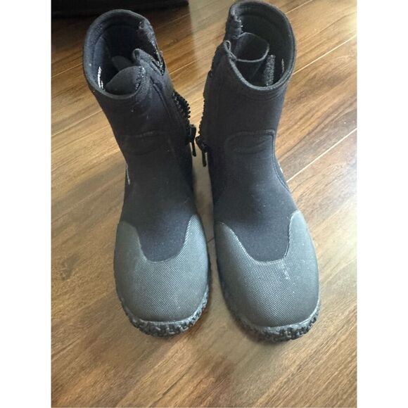 Neosport size 7 women’s scuba high dive boots - great condition - Picture 2 of 6